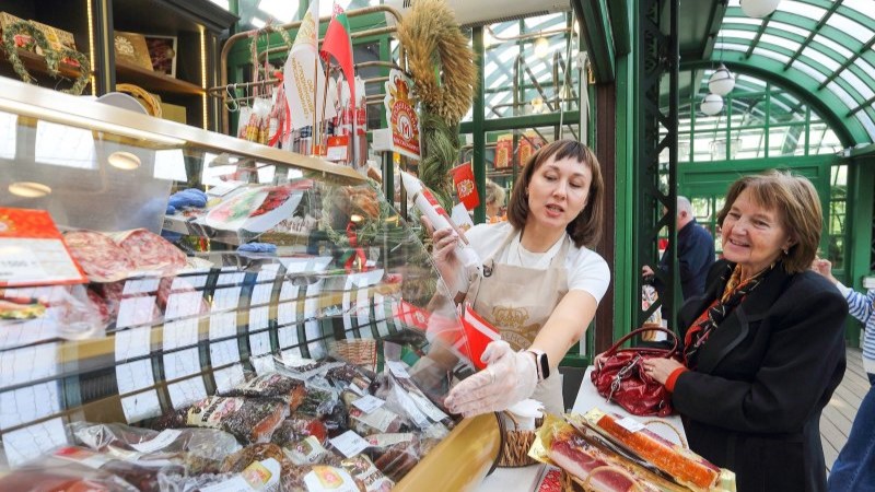 Гродненский мясокомбинат покорил москвичей мясными деликатесами на ярмарке в самом сердце России