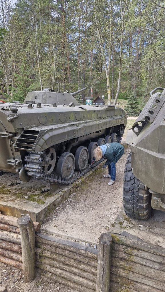 субботник коробчицы (3).JPG