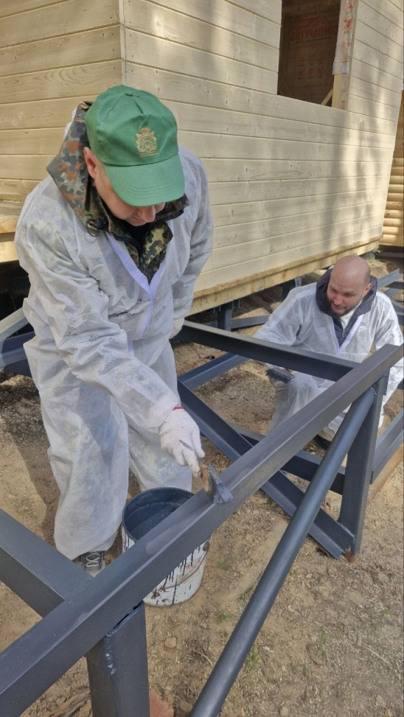 субботник коробчицы (7).JPG